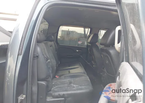 2009 Chevrolet Silverado 2500Hd Ltz from USA, damaged, VIN 1GCHK63649F178522